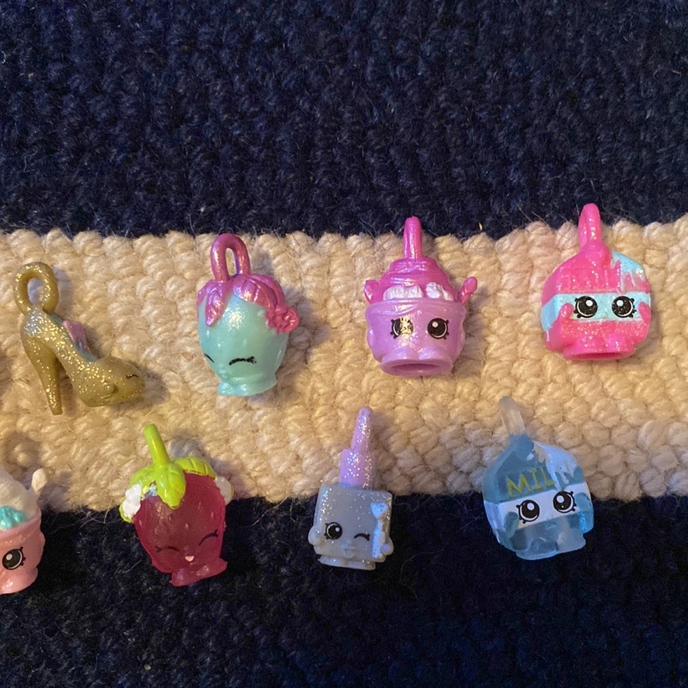 Shopkins Charms (14) - Picture 3 of 3